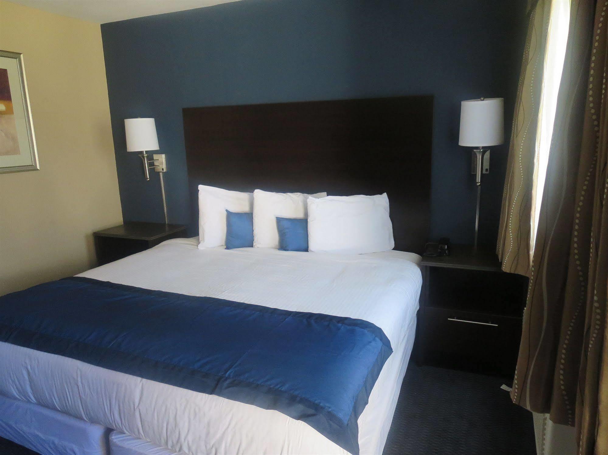 Motel One Odessa Esterno foto