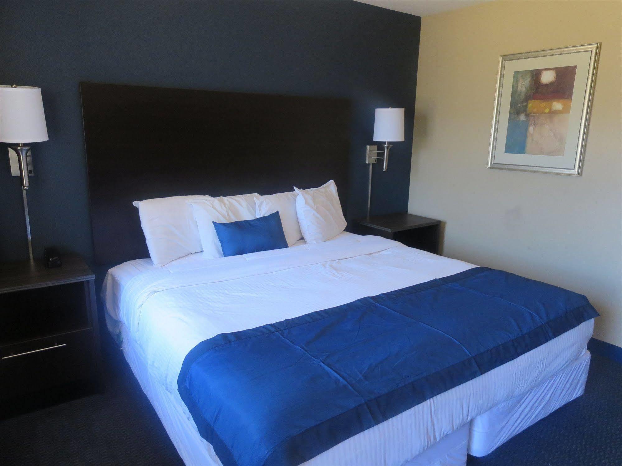 Motel One Odessa Esterno foto